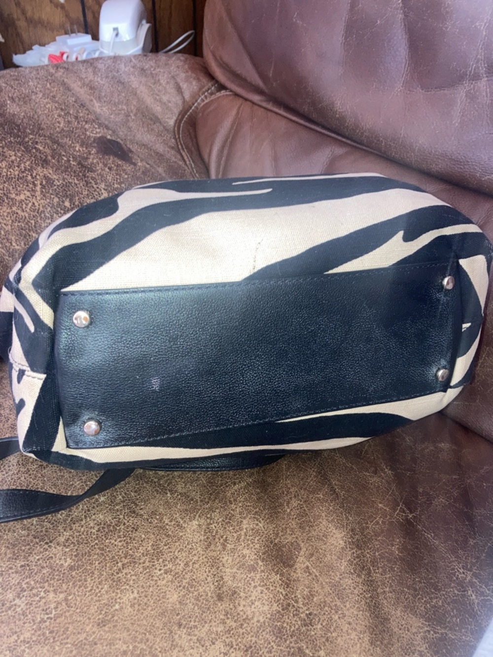 Kate Spade Canvas Zebra-Print Satchel & crossbody  Bag - Black & Cream - Picture 3 of 8